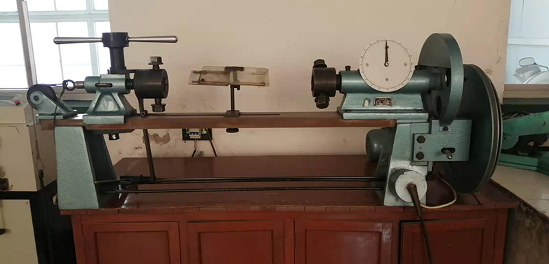 鋼筋扭轉(zhuǎn)機 鋼筋扭轉(zhuǎn)機